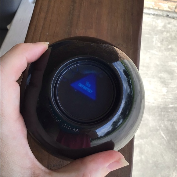 8 Ball - Picture 2 of 3